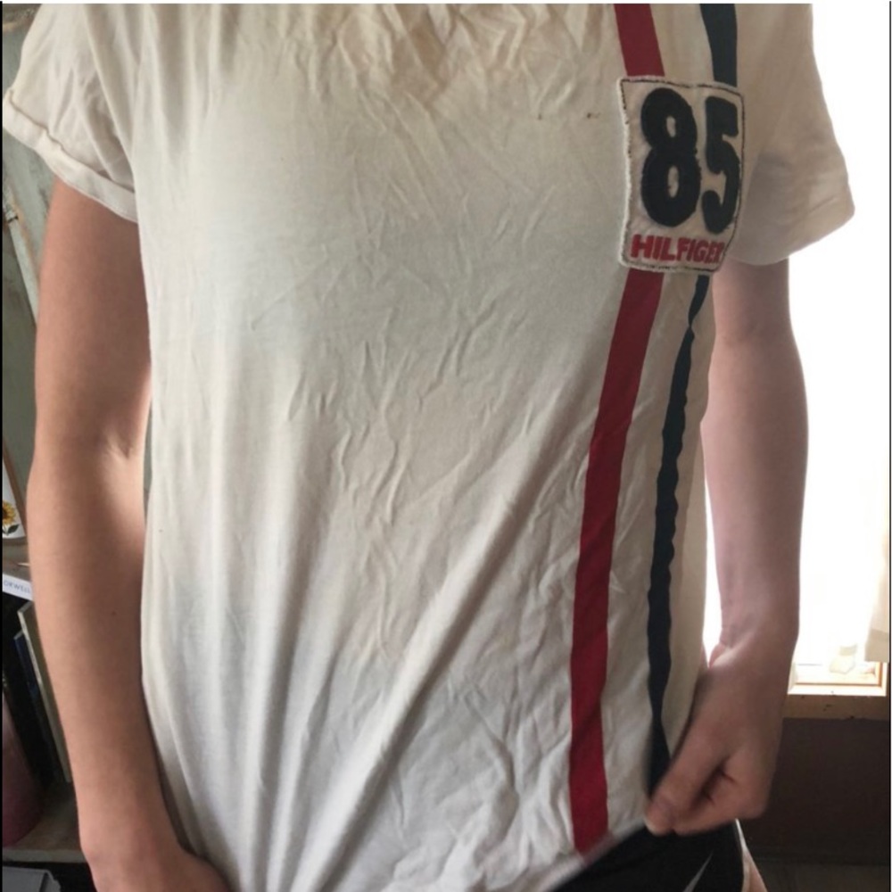 tommy hilfiger tee